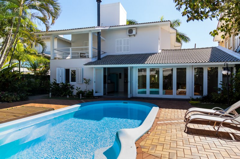 Casa - Temporada - Florianopolis - Jurer Internacional - SC